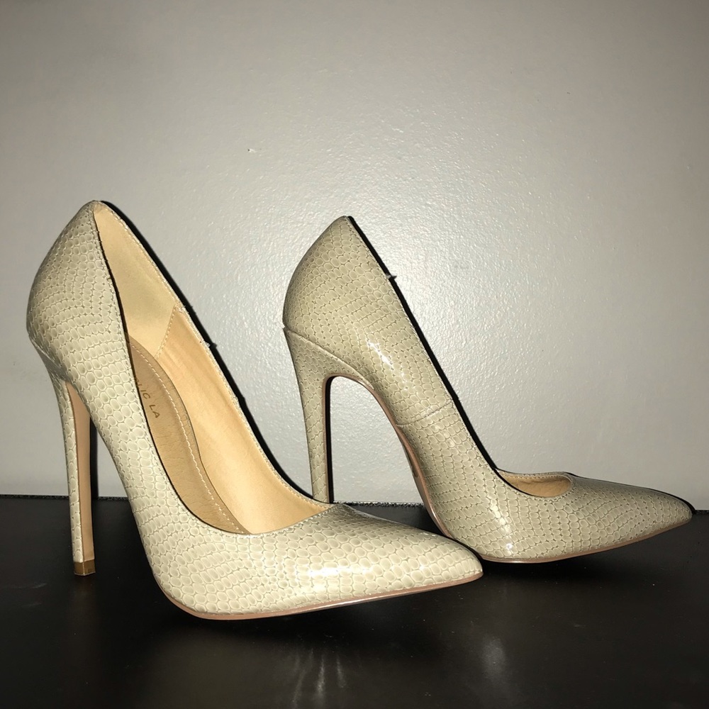 Nimo shiny snake print pointed toe stiletto pumps